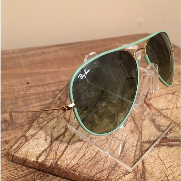 NEW RAYBAN SUNGLASSES - Picture 3 of 5